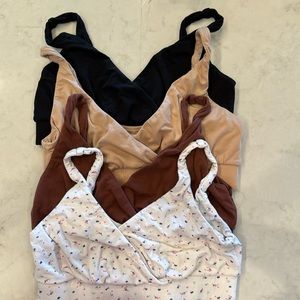 Hatch Collection The Dream Feed Nursing And Sleep Bra - size medium.